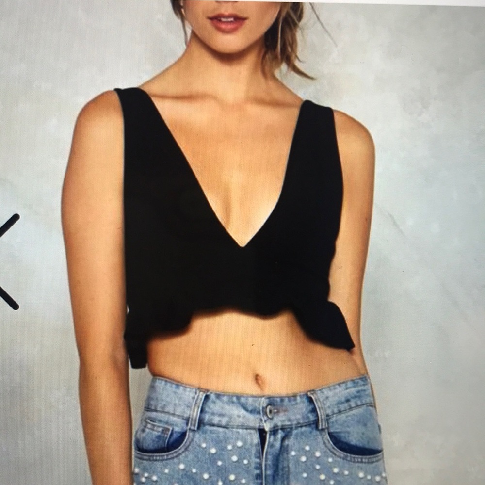 Put a stop to it ruffle crop top